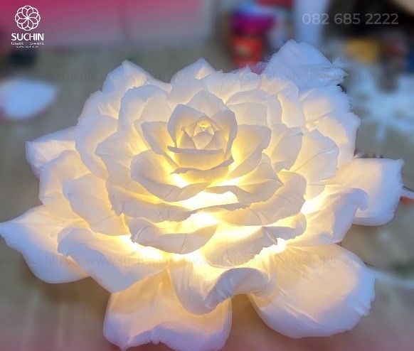 giant flower lamp 4