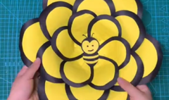 free giant flower template, DIY giant flower template, bee-themed flower craft